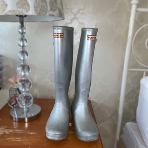 Tall silver original hunter boots